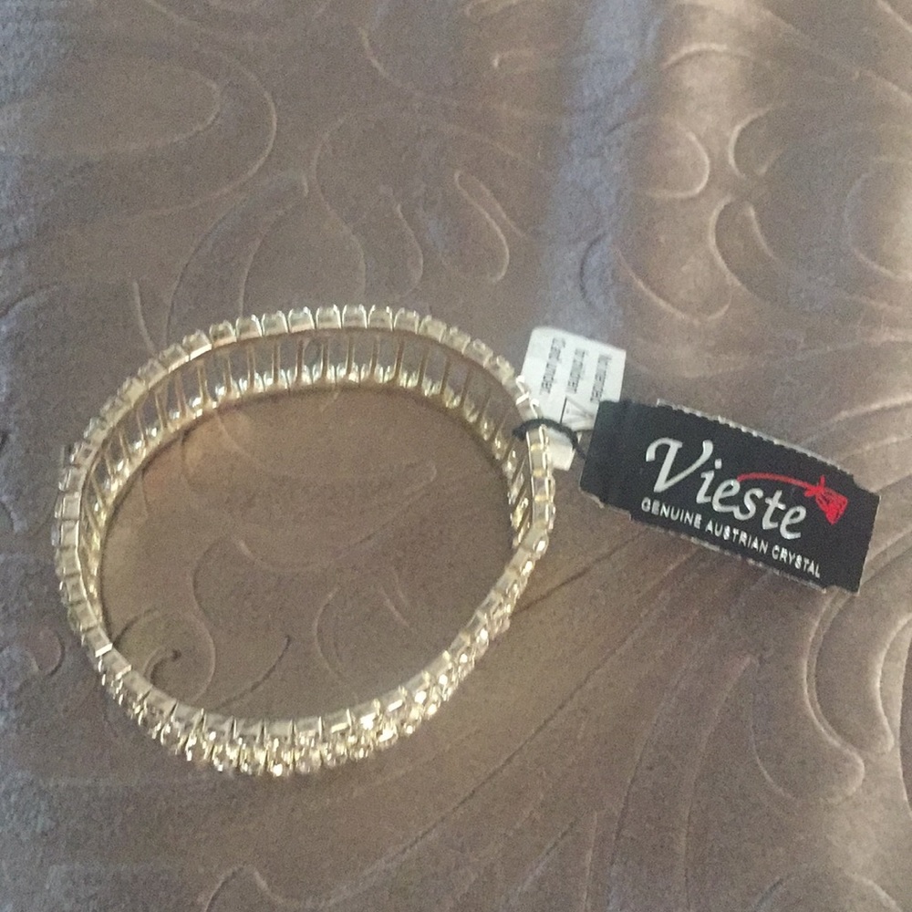 Vieste stretch silver bracelet with crystals